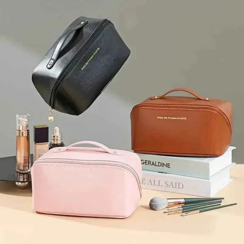 Large Travel Cosmetic Bag – Leather Makeup & Toiletry Organizer | Pakistan - SMARTONLINEMART