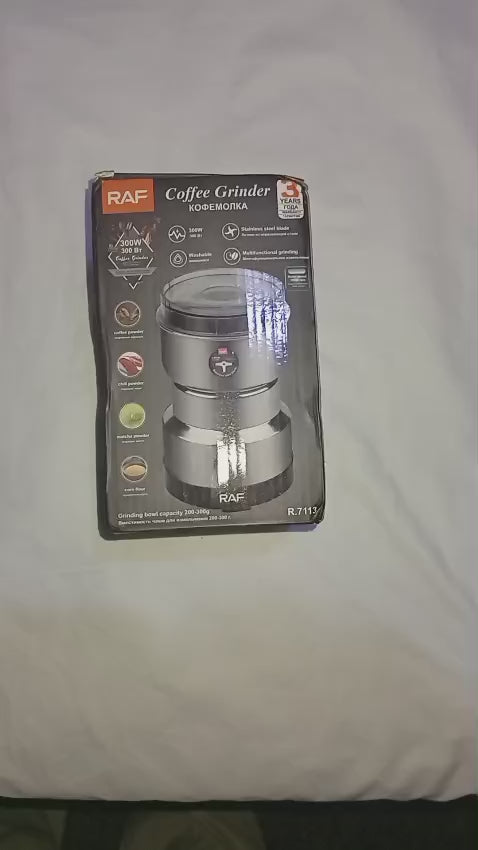 Video showing RAF R-7113 powerful multi-purpose electric kitchen grinder in operation